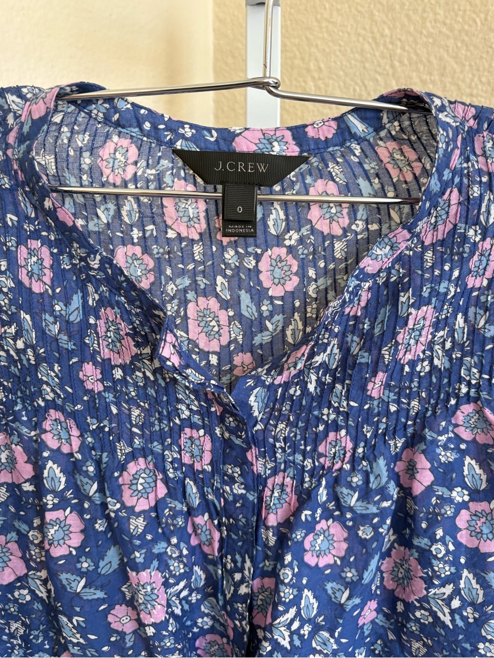 J.Crew Cotton Voile Popover in Floral Blue Multi - Size 0 - Picture 8 of 8